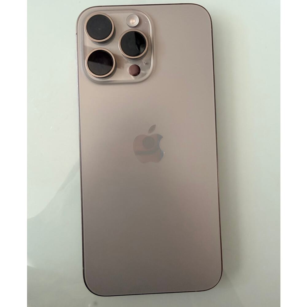 Apple iPhone 15 Pro Max 256GB – Natural Titanium – Unlocked – +3 Cases - Picture 2 of 5